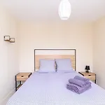 Vakantiehuis Quiet House For 2-4 People Close To The Beaches