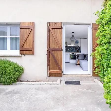 Quiet House For 2-4 People Close To The Beaches Vakantiehuis
