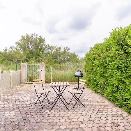 Quiet House For 2-4 People Close To The Beaches Σπίτι διακοπών *