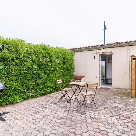 Quiet House For 2-4 People Close To The Beaches *