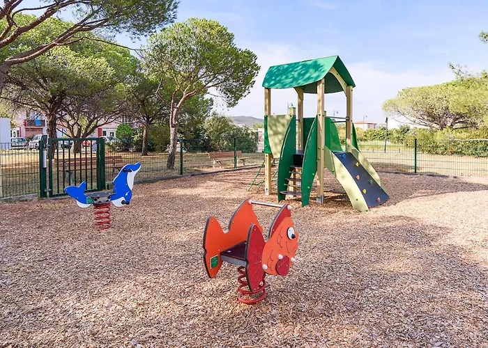 Quiet House For 2-4 People Close To The Beaches Holiday home