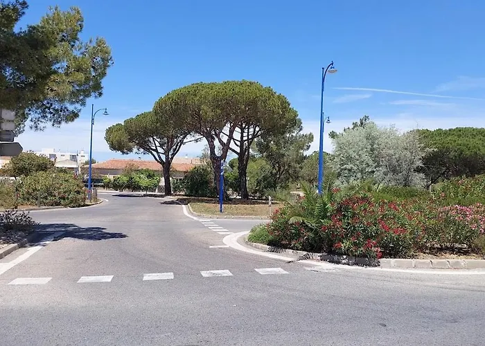 Quiet House For 2-4 People Close To The Beaches